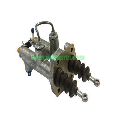 81869963 81866911 F0NN2140AD Massey Ferguson   tractor parts MASTER CYLINDER Tractor Agricuatural Machinery